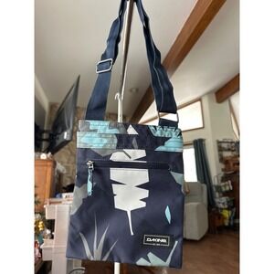 DAKINE JIVE Crossbody Bag Navy Tropical Leaf Print Adjustable Strap Zip Pocket‎